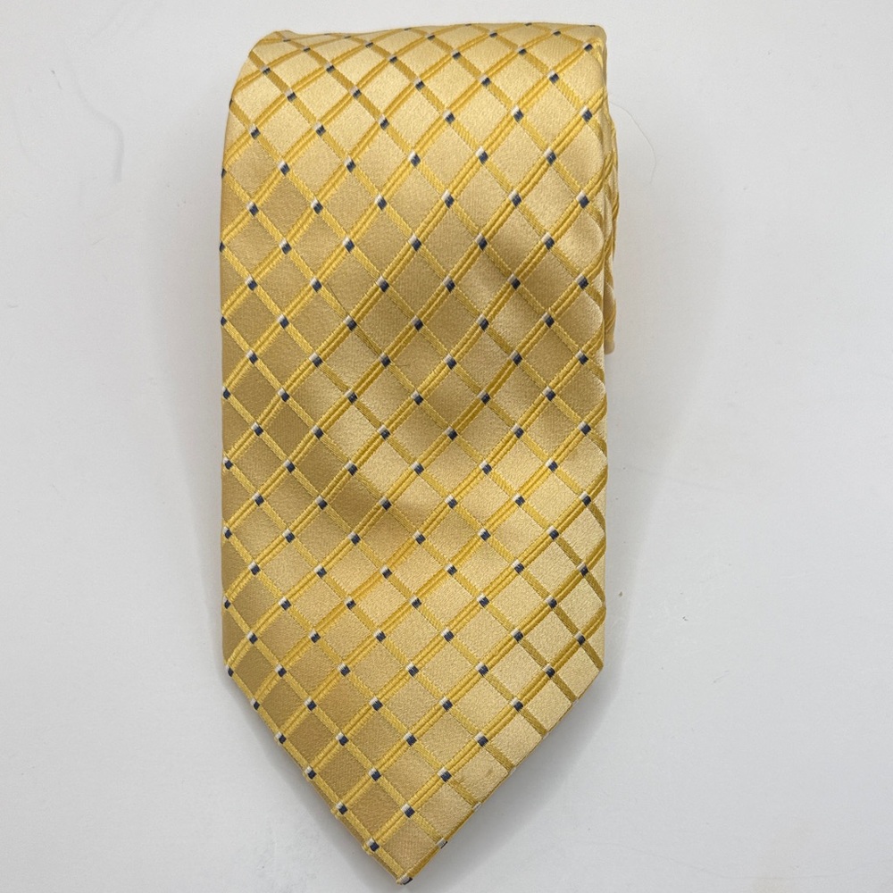 Jones New York Gold Diamond Pattern Tie 59” X 3.8” in